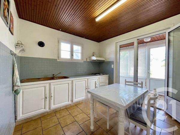 Maison à vendre  6 pièces - 106 m 2   LA TRANCHE SUR MER  - 85
