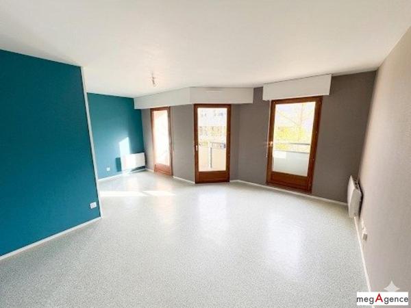 Appartement à REZE, 44400 - 3 pièces 61m²