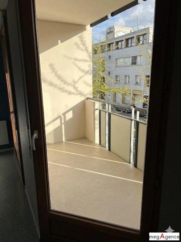 Appartement à REZE, 44400 - 3 pièces 61m²