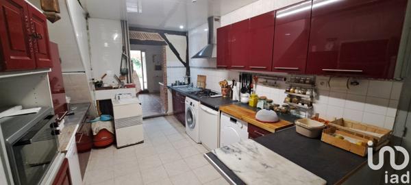 Maison à vendre 4 pièces 150 m² Saint-Pierre-d'Eyraud