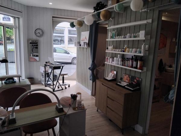 Fonds de commerce à vendre, Salon de beauté - Bergerac 24100, 18 000 €FAI