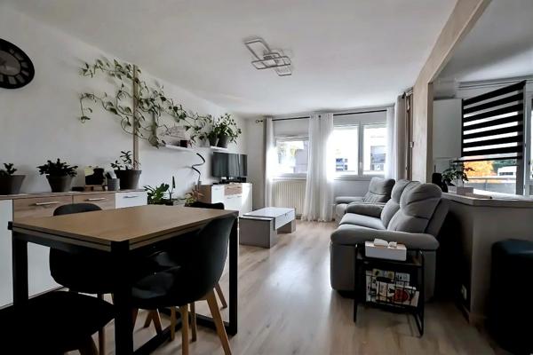 Appartement 4 pièces - 81 m² Exclusivité efficity