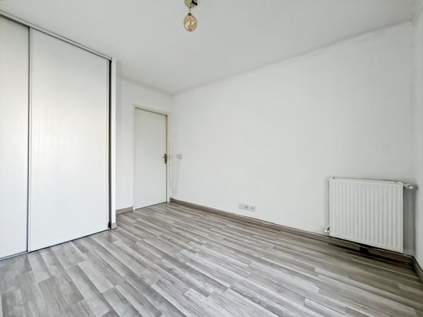 Appartement 3 pièces proche Métro 11