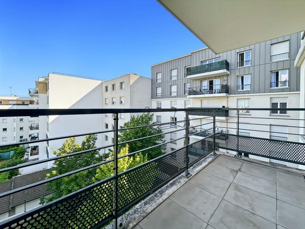 Appartement 3 pièces proche Métro 11