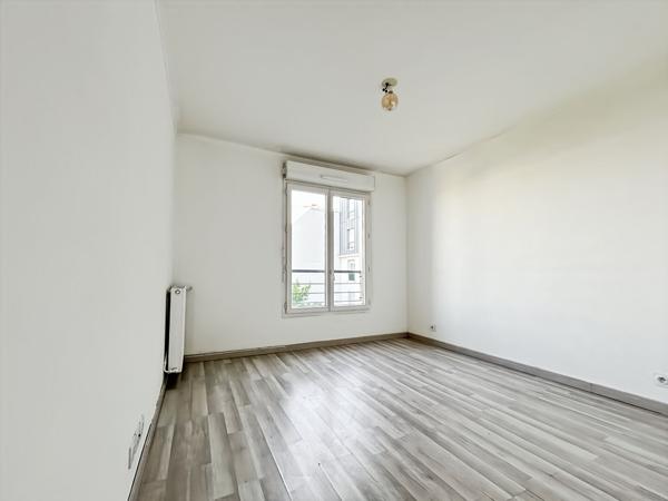 Appartement 3 pièces proche Métro 11