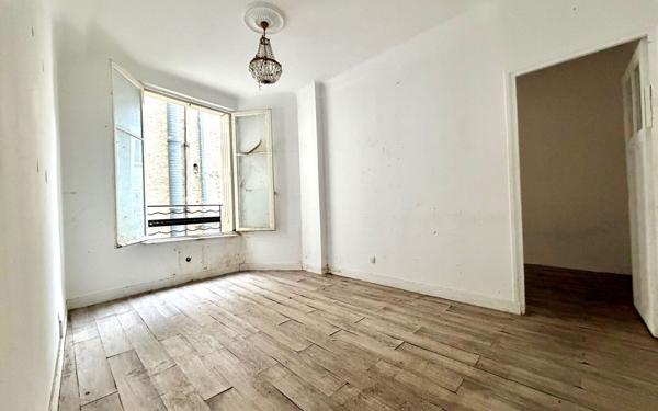 Appartement à vendre    2 pièces • 41,42 m2 Paris 20