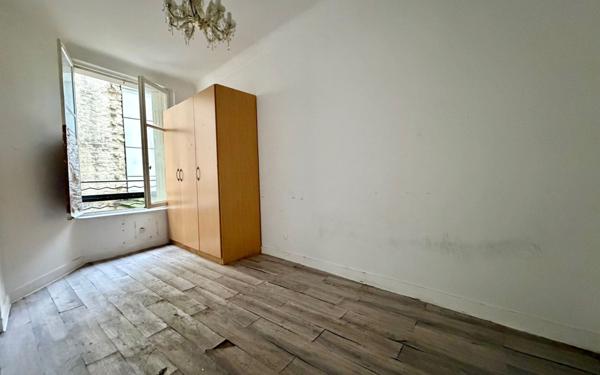 Appartement à vendre    2 pièces • 41,42 m2 Paris 20