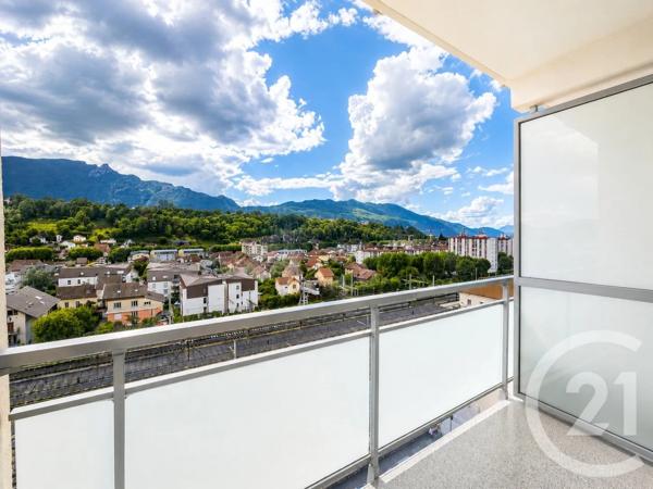 Appartement T4 à vendre  4 pièces - 75,45 m 2   AIX LES BAINS  - 73