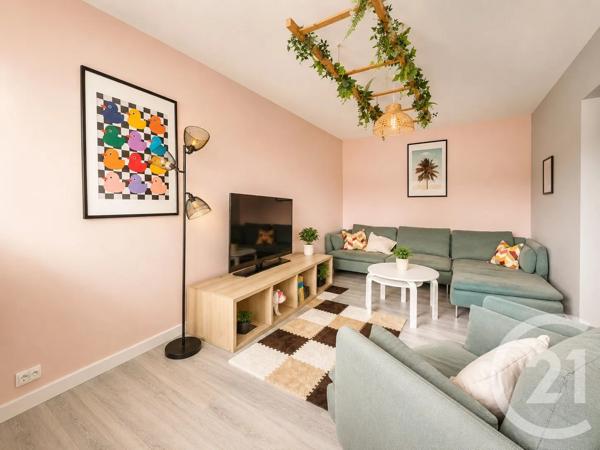 Appartement T4 à vendre  4 pièces - 75,45 m 2   AIX LES BAINS  - 73