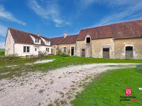 Secteur Bellême, ancienne ferme de 180 m2 à renover avec 2000 m2 de terrain