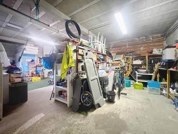 Millau (12100) MAISON F7 150 M2 SUR TERRAIN DE 460 M2