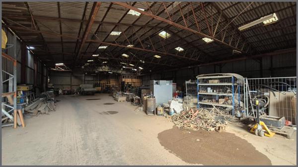 Batiment industriel Anould