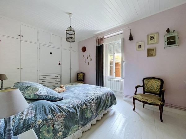 Maison 249 000 € Tonnay-Charente 5 p 117 m² DPE D