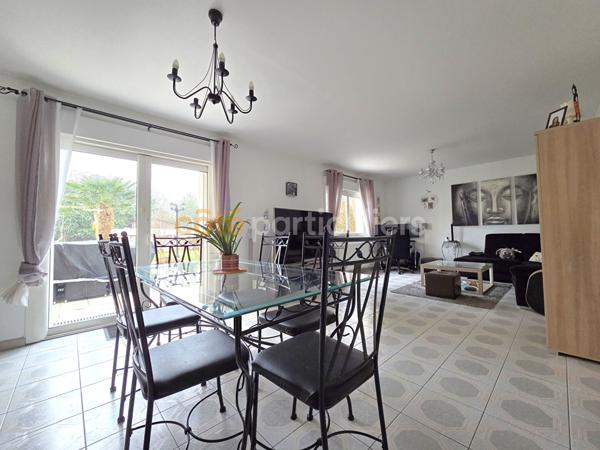 Vente Maison107 m² - 5 Pièces - LES CLAYES SOUS BOIS (78340)