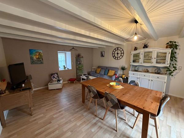 Maison 2 pièces à vendre Dangé Saint Romain - 86220 / Réf: 12056