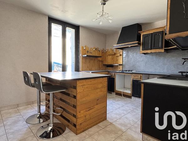 Immeuble à vendre 121 m² Doué-en-Anjou