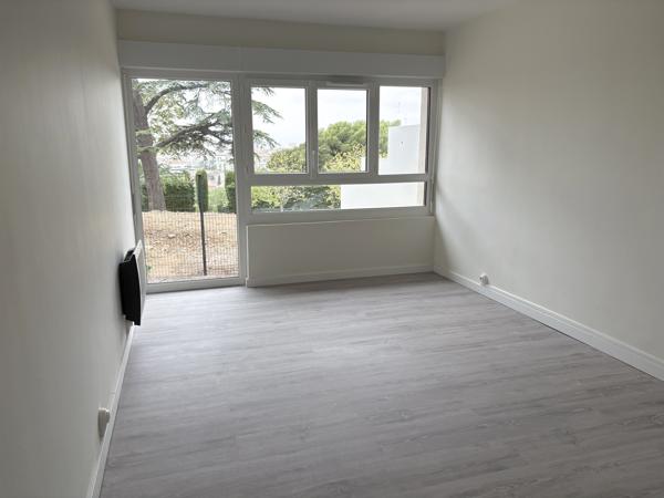 Appartement - 48,99 m2 - 2 pièces