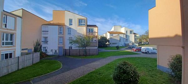 ST ELOI – 12 JP BLANCHARD – LA ROCHELLE – APPARTEMENT T3 – N°7 – 1er ETAGE