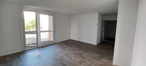ST ELOI – 12 JP BLANCHARD – LA ROCHELLE – APPARTEMENT T3 – N°7 – 1er ETAGE