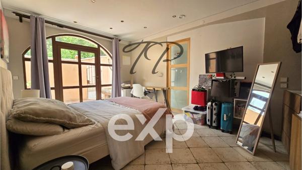 DOMAINE SUR 16000M²