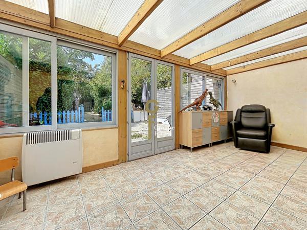 MAISON AVEC GARAGE