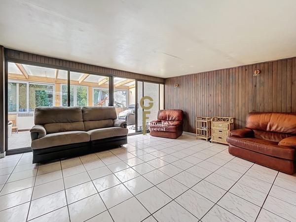MAISON AVEC GARAGE