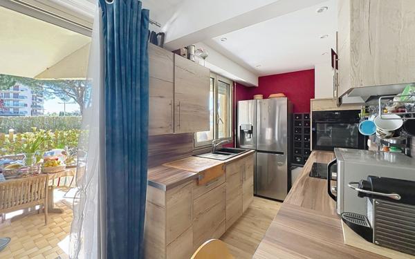 Appartement à vendre    2 pièces • 50 m2 Antibes