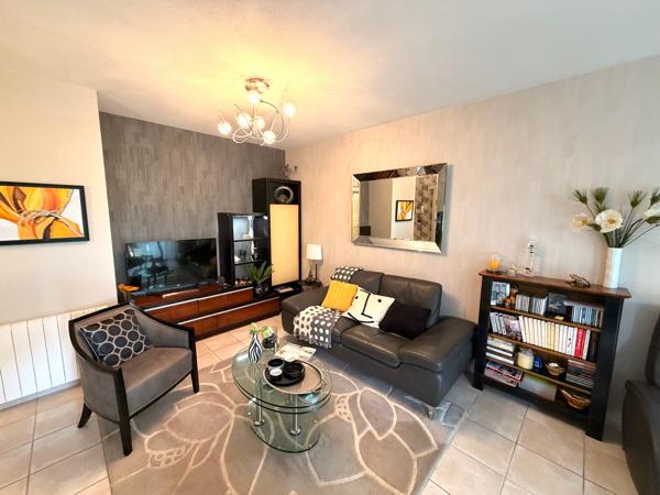 Appartement 2 pièces à vendre à Vannes – Port de Vannes, rez-de-jardin avec terrasse et jardin privatif