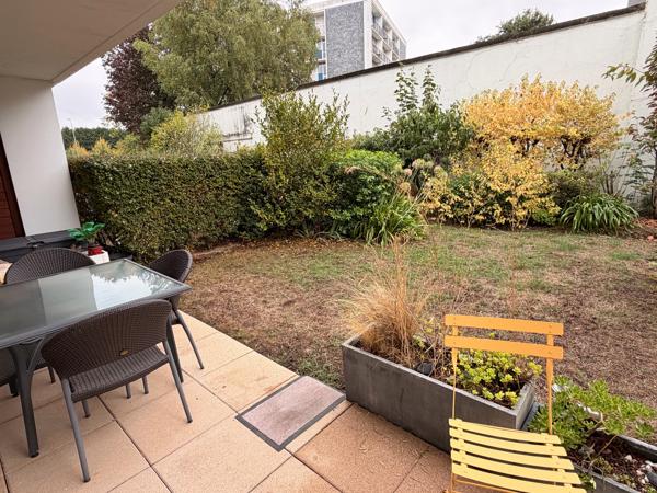 Appartement 2 pièces à vendre à Vannes – Port de Vannes, rez-de-jardin avec terrasse et jardin privatif