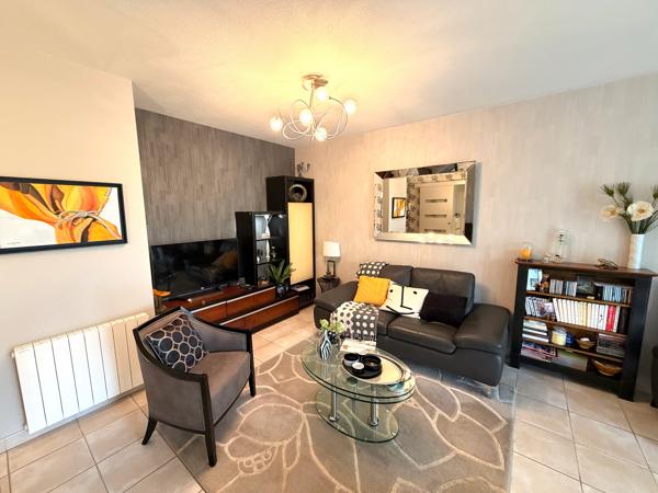 Appartement 2 pièces à vendre à Vannes – Port de Vannes, rez-de-jardin avec terrasse et jardin privatif