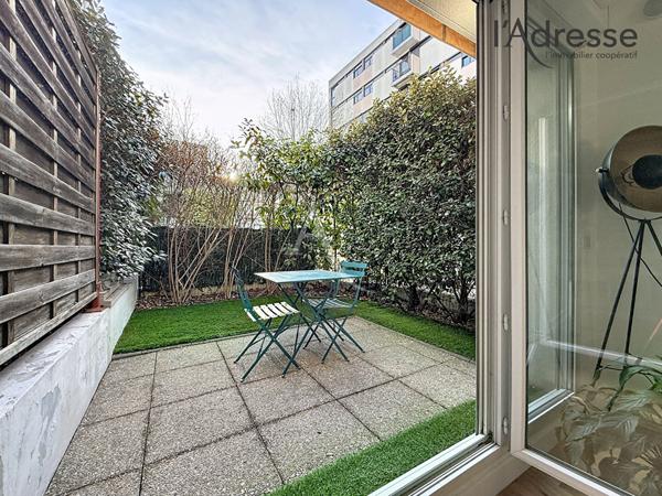 NANTERRE-PUTEAUX/ Avenue Félix Faure - Maison 4 pièces - 3 Extérieurs- 1 Parking