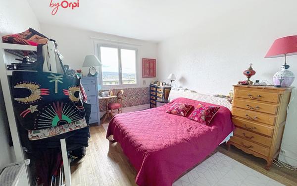 Appartement à vendre    3 pièces • 71,56 m2 Meulan-en-Yvelines