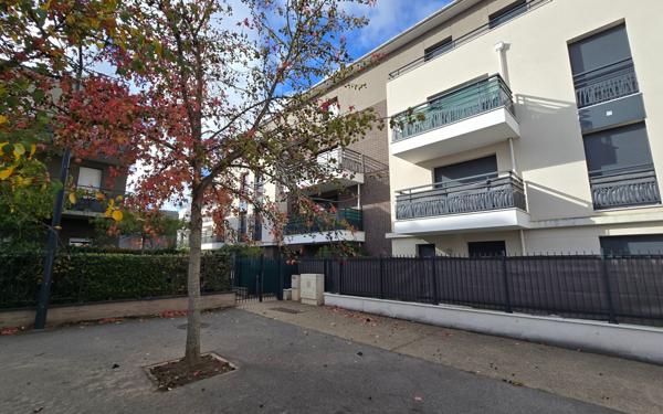 Appartement à vendre    2 pièces • 48 m2 Rosny-sur-Seine