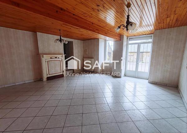 Maison de plain pied 101m² en pierre+dépendances