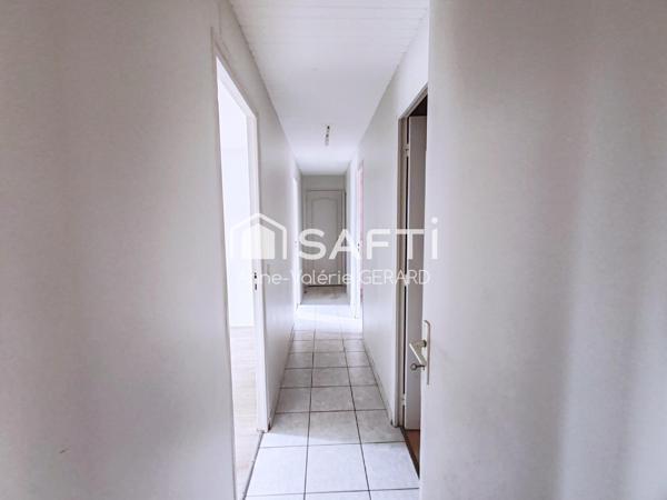 Maison de plain pied 101m² en pierre+dépendances