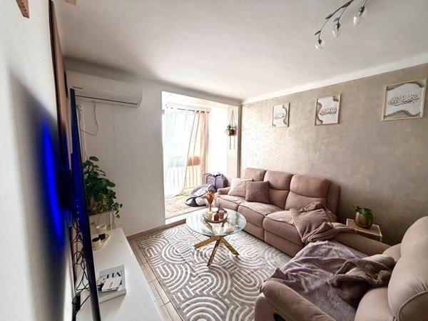 Appartement T3, vendu avec locataire