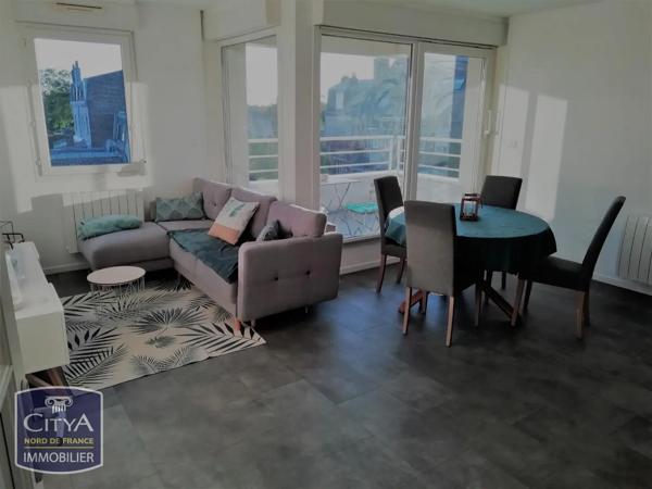 Appartement à louer 3 pièces 56.59m² Arras (62000)