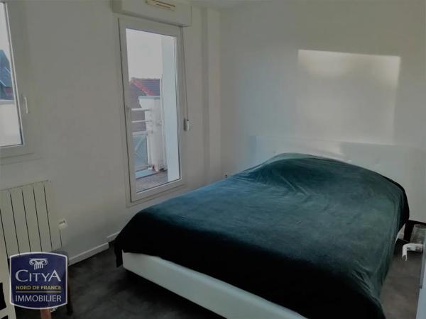Appartement à louer 3 pièces 56.59m² Arras (62000)