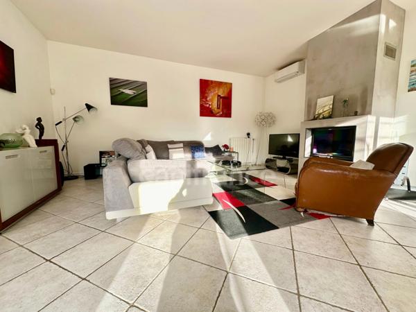 AIX EN PROVENCE - Lambesc - Maison de plein-pied 149m2