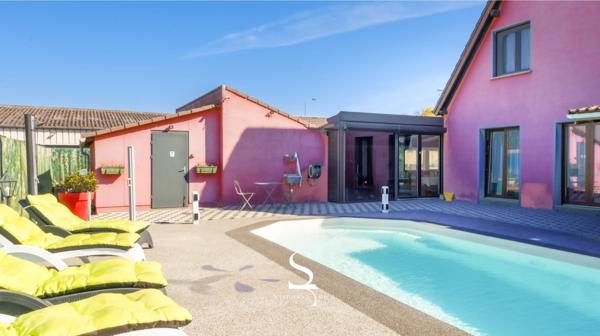 HOERDT - Maison avec piscine et véranda, à proximité de Strasbourg - À VENDRE