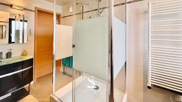 HOERDT - Maison avec piscine et véranda, à proximité de Strasbourg - À VENDRE