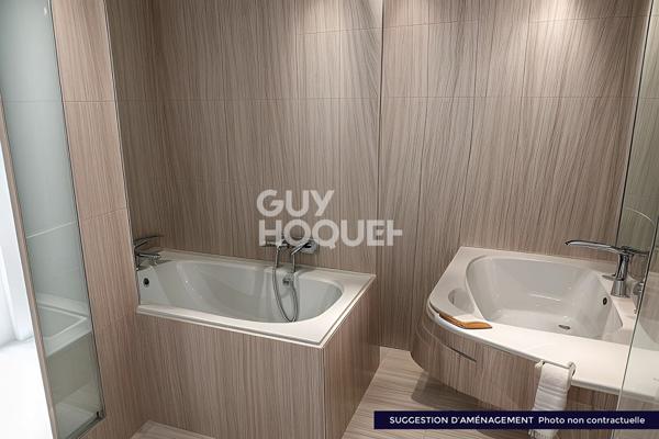 Appartement centre ville T 3 cour commune