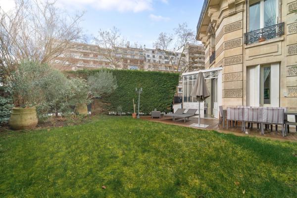 Appartement en rez de jardin plein sud - 3 chambres