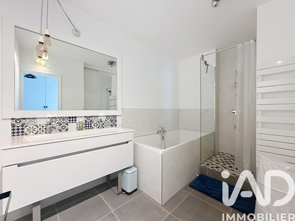Location appartement 4 pièces 96 m² Le Chesnay-Rocquencourt