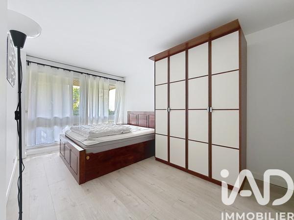 Location appartement 4 pièces 96 m² Le Chesnay-Rocquencourt