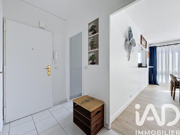 Location appartement 4 pièces 96 m² Le Chesnay-Rocquencourt