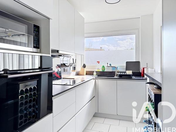 Location appartement 4 pièces 96 m² Le Chesnay-Rocquencourt