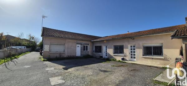 Building for sale 238 m² La Couronne