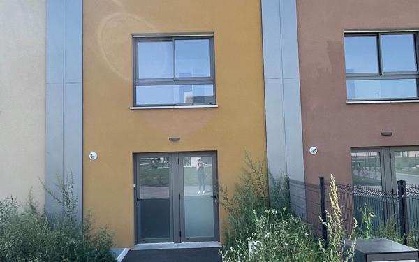 Maison à louer    5 pièces • 120,09 m2 Fauville-en-Caux