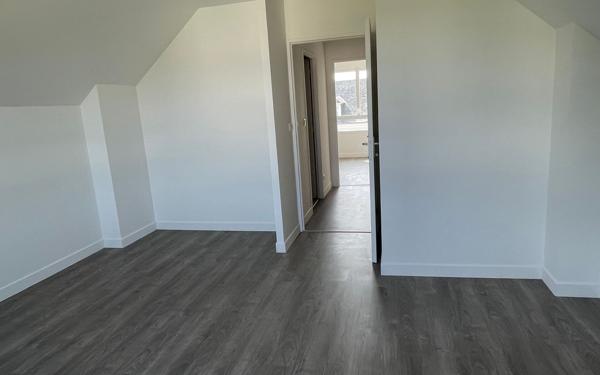 Maison à louer    5 pièces • 120,09 m2 Fauville-en-Caux